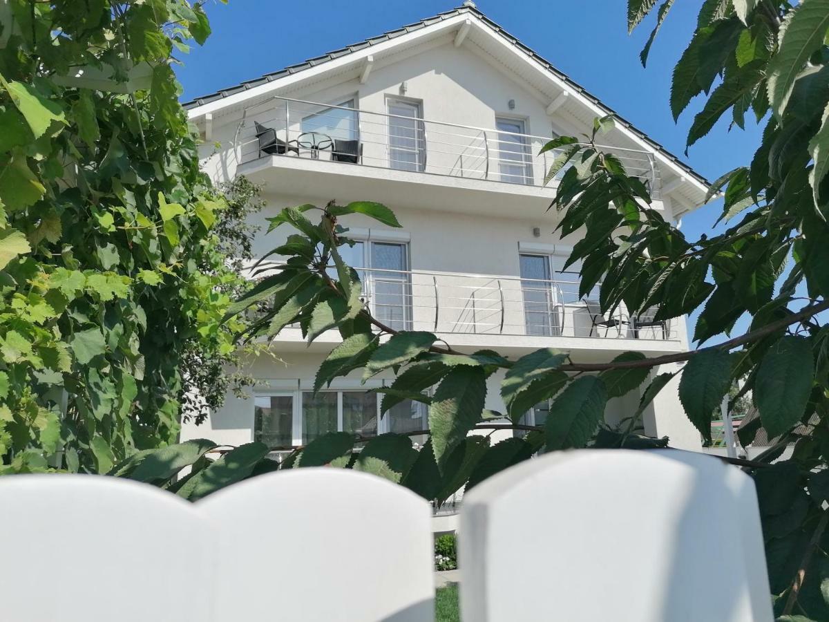 Vila Marius Două Mai Εξωτερικό φωτογραφία